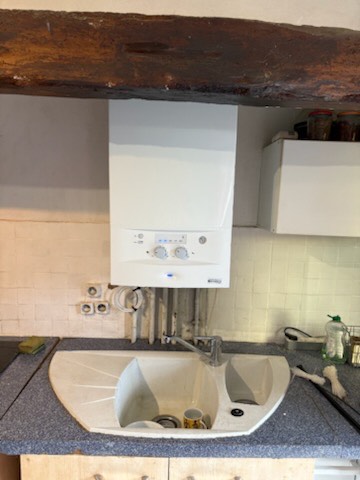 Chantier de plomberie réalisé par Cost'eau à Montlhéry